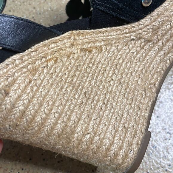 Marc Fisher "Hata" Espadrille Wedge Studded Sandals Black Suede sz 8 - Picture 16 of 16